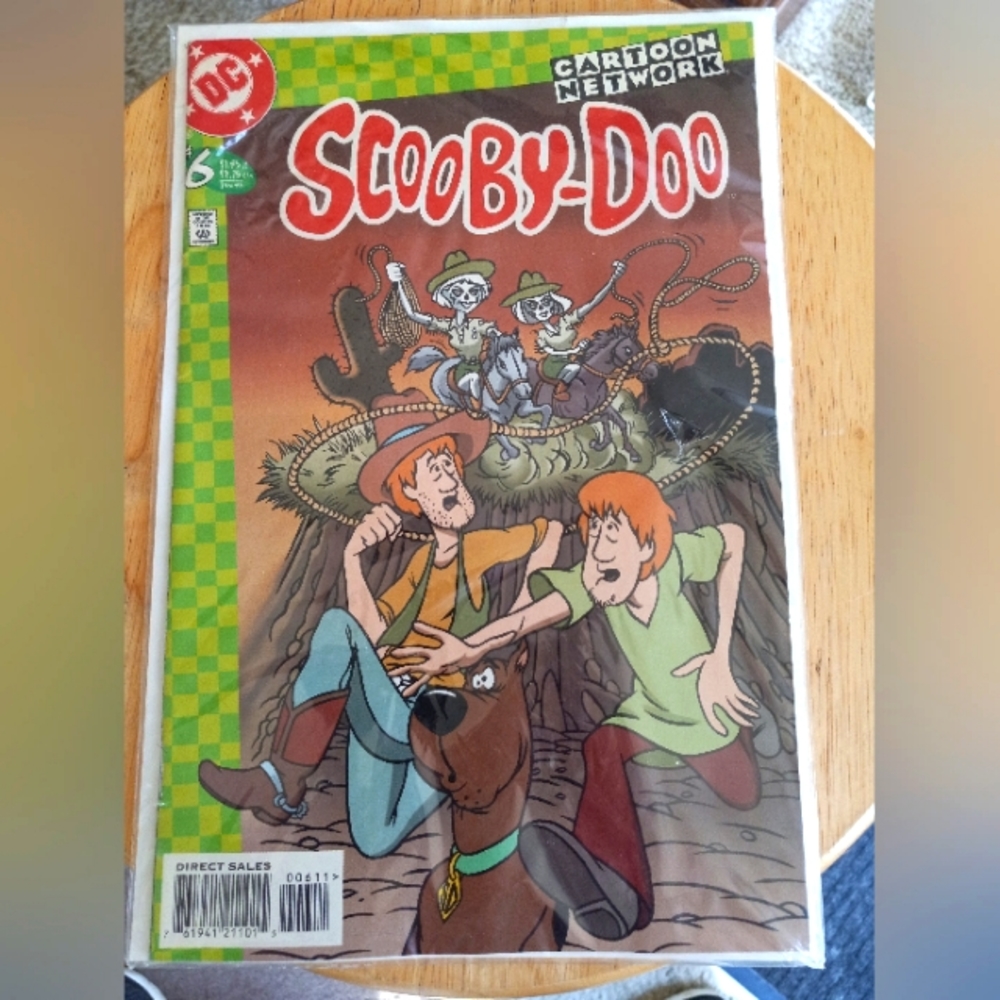 Vintage Scooby-Doo Comic Book #6